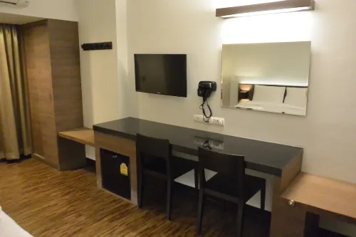 Leevana Hotel Photos