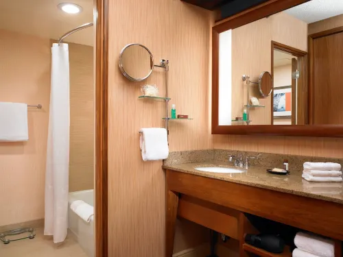 Sheraton Albuquerque Airport Hotel Photos