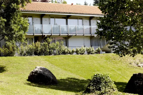 Kyriad Lyon Sud - Sainte Foy Exterior Photos