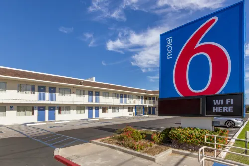 Motel 6 Phoenix, AZ - North Bell Road Extérieur Photos
