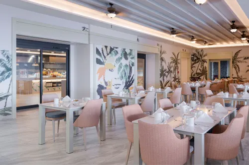Adults Only, Royalton Chic Antigua Restauration Photos