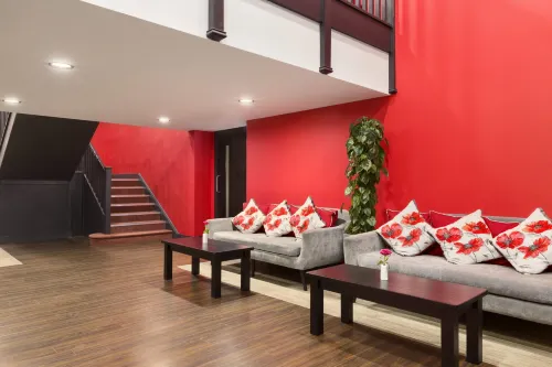 Ramada by Wyndham Hounslow - Heathrow East Public Areas Photos