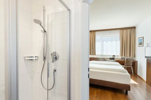 Austria Trend Hotel Salzburg Messe Kamar Photos