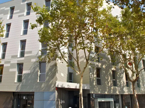 Twentytu Hostel Barcelona Ngoại thất Photos