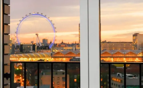 H10 London Waterloo Hotel بالقرب من الفندق Photos