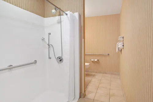 Microtel Inn & Suites by Wyndham Charleston WV Rooms Photos