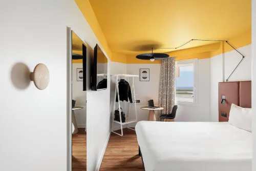 Ibis Nice Aéroport Promenade des Anglais Rooms Photos