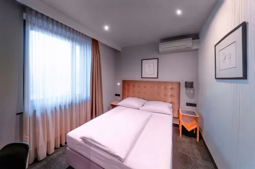 Hotel Cult Frankfurt City Kamar Photos