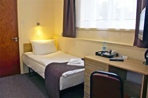 Central Hotel Golders Green Photos