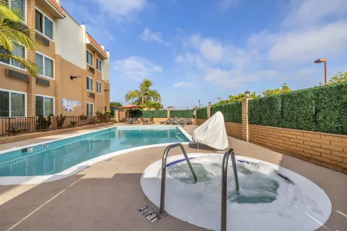 Best Western Plus South Bay Hotel Leisure & Recreation Photos