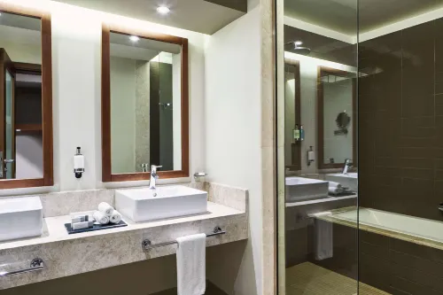 Fanar Hotel & Residences Huoneet Photos