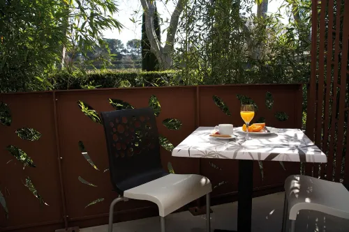 Lagrange Aparthotel Montpellier Millénaire Ruokailu Photos