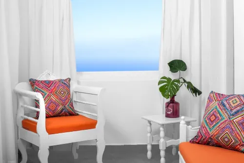 Abelonas Retreat Rooms Photos