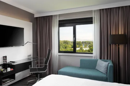 Courtyard Amsterdam Airport Rooms Photos