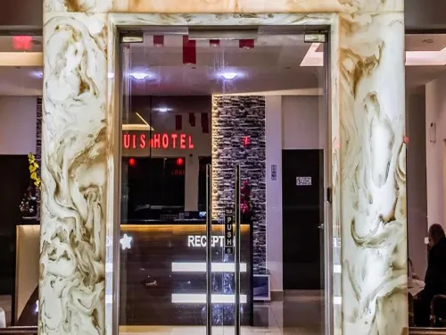 LOUIS Hotel Extérieur Photos