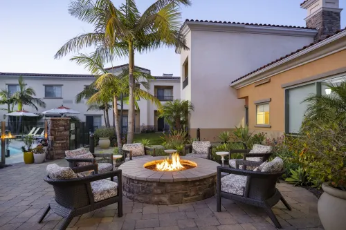 Courtyard Santa Barbara Goleta Allmänna utrymmen Photos