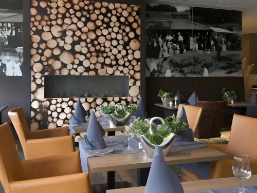 Fletcher Hotel - Restaurant de Zeegser Duinen Mahlzeiten Photos