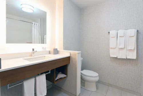 Holiday Inn Express & Suites Aurora Rooms Photos