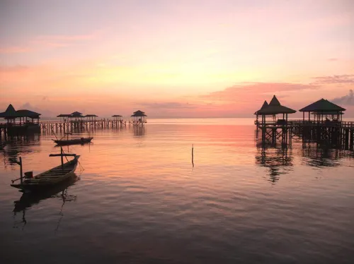 Kampi Hotel Tunjungan - Surabaya بالقرب من الفندق Photos