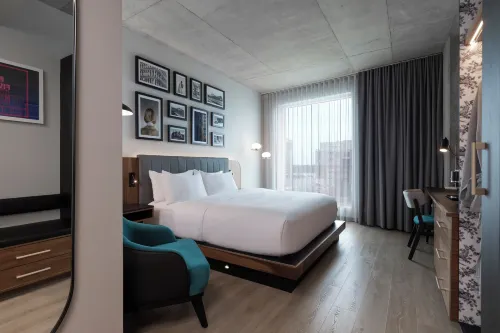 Hyatt Centric Montreal Rooms Photos