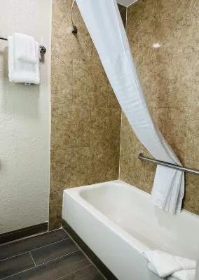 Days Inn by Wyndham Ocala North Chambres Photos