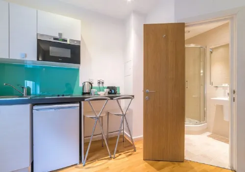 Hyde Park Executive Apartments Photos