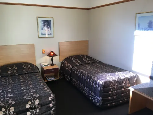 Leviathan Hotel Rooms Photos