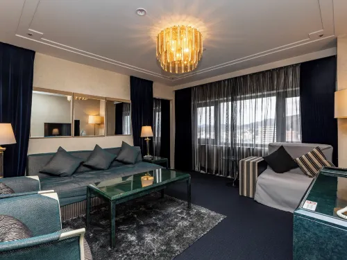 Century Plaza Hotel Featured Photos