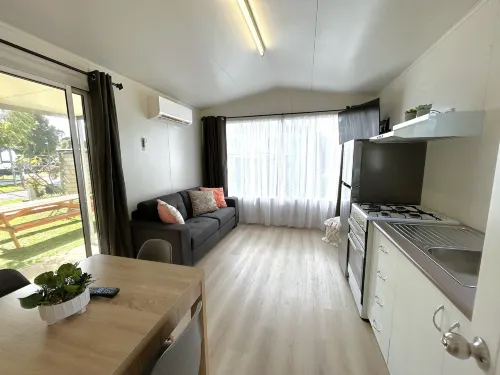 Mandurah Coastal Holiday Park Rooms Photos