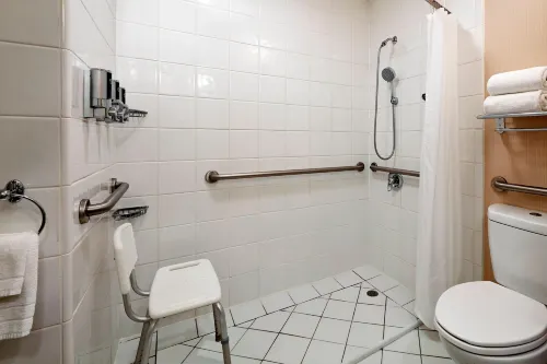 Four Points by Sheraton - Pleasanton Rooms Photos
