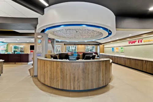 Tru by Hilton Franklin Cool Springs Nashville Public Areas Photos