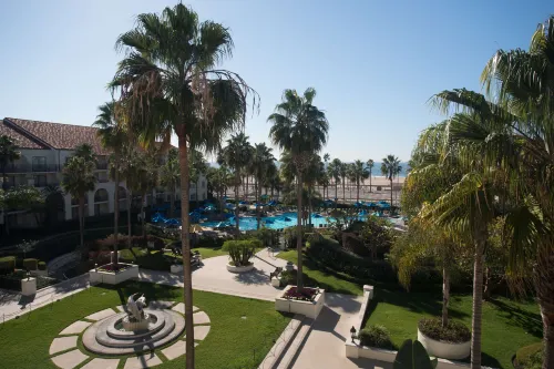Hyatt Regency Huntington Beach Resort and Spa Huoneet Photos