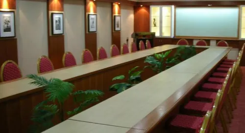 89 Hotel Business Photos