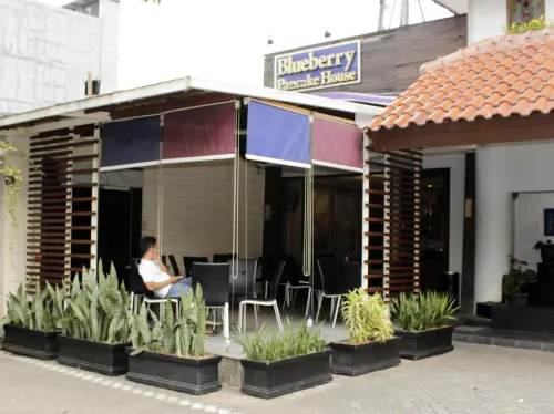 Cipta Hotel Wahid Hasyim Eksterior Photos