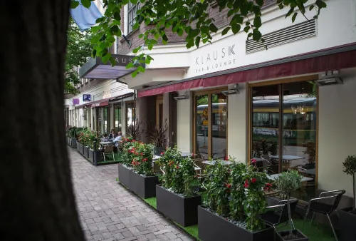 Klaus K Hotel À proximité de l'hôtel Photos