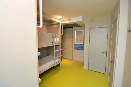 Clink I Lár Zimmer Photos