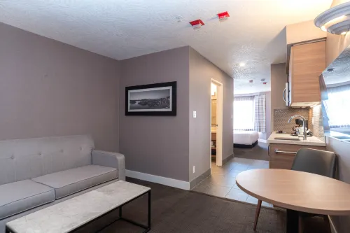 Sandman Hotel Victoria Photos