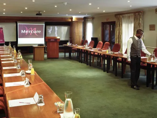 Mercure Johannesburg Bedfordview Hotel Business Facilities Photos