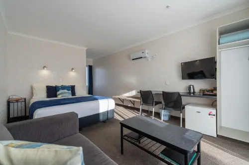 Parklands Motel & Apartments Te Anau Photos