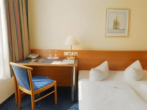 ACHAT Hotel Dresden Altstadt Chambres Photos