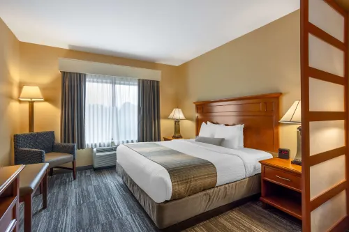 Best Western Plus University Park Inn  Suites Chambres Photos