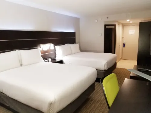Holiday Inn Express & Suites Miami - Hialeah Photos