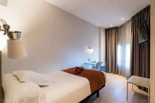 Hotel Avenida Rooms Photos