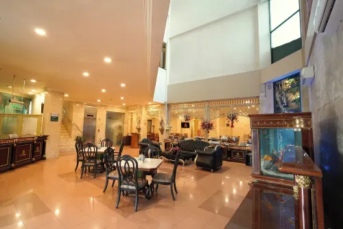 Hotel Indah Palace Solo Area Publik Photos