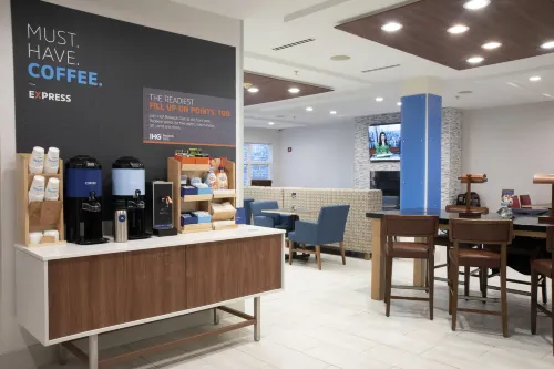 Holiday Inn Express & Suites Chester-Monroe-Goshen Khu vực công cộng Photos