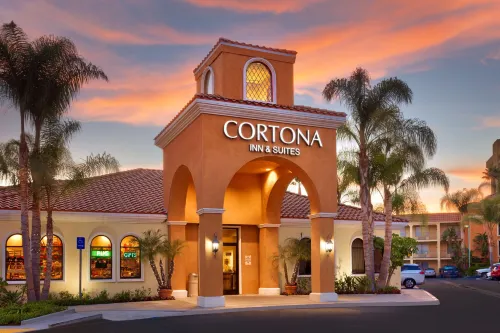 Cortona Inn and Suites Anaheim Resort Esterni Photos