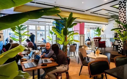 Hotel Pauw Dining Photos