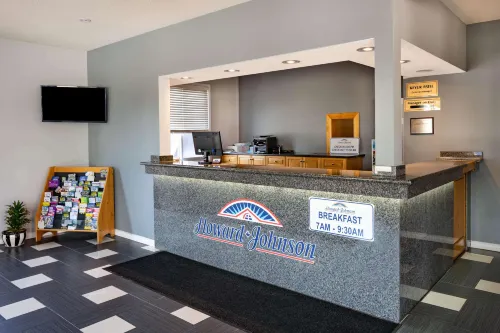 Howard Johnson by Wyndham Gananoque Espaces publics Photos