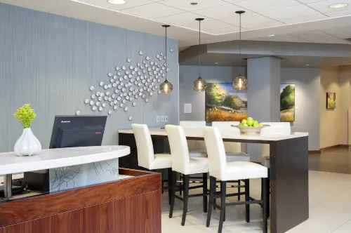 DoubleTree by Hilton Chicago - North Shore Conference Center Yleiset tilat Photos