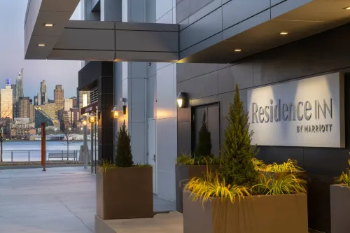 Residence Inn Weehawken Port Imperial Exterior Photos